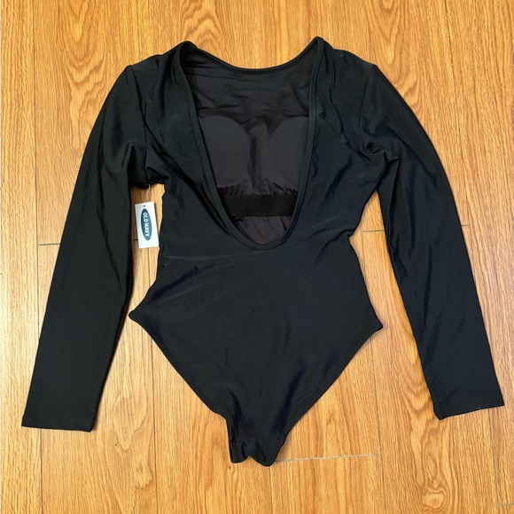 Old Navy Long Sleeve One-Piece Swimsuit - Picture 2 of 5